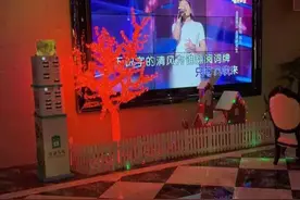 和夜场KTV的女孩谈恋爱？网友:你养得起吗？图片