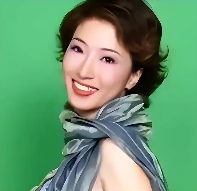 和徐帆离婚传闻真相大白仅2个月，冯小刚近况曝出	，一点都不意外