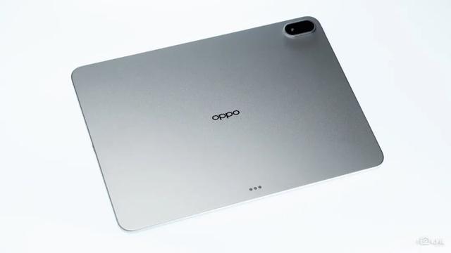 标准版比Pro版还强	，OPPO能靠Pad5弯道超车吗？