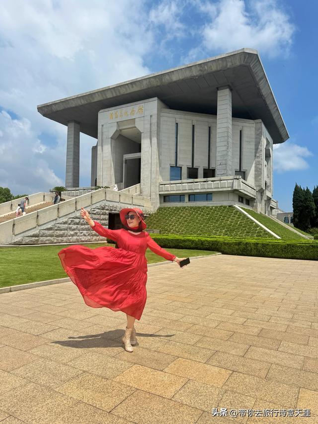 淮安周恩来纪念馆，庄重肃穆、风景如画