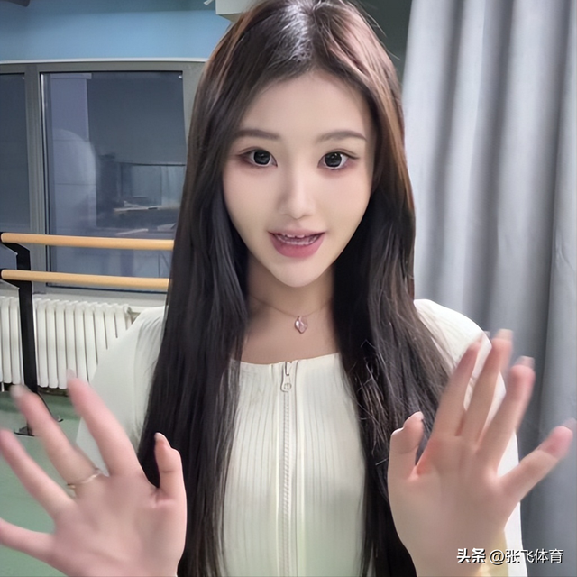 赵本山没想到	，爱徒宋晓峰因为女儿闺蜜的爆料，体面被撕得粉碎！