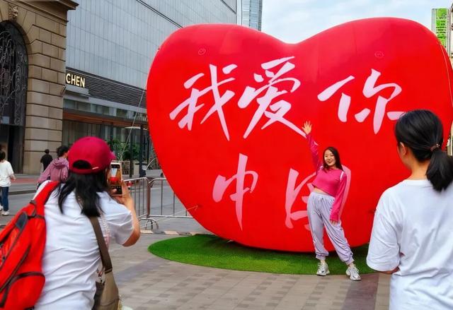 烟火气+国际范儿！双节假期和平文旅热度飙升