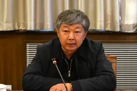 三河市市长伦绍金，任上被查图片