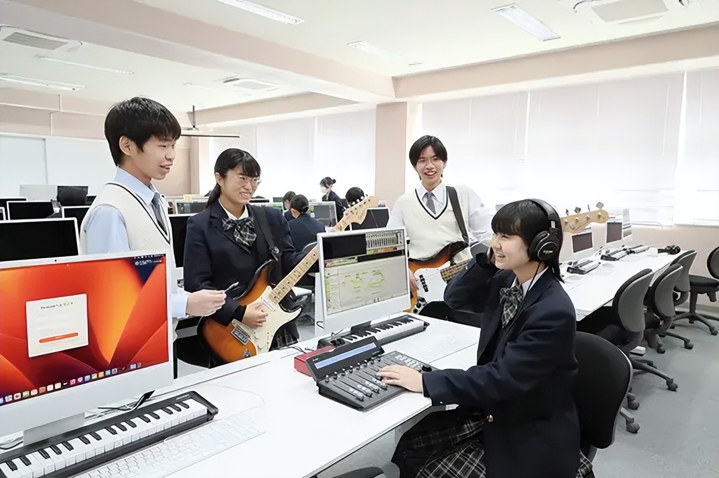 请输入图片描述 请输入图片描述