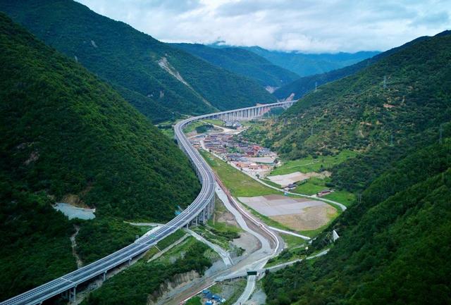 绵阳平武：探索文旅融合新路径 绘就“诗与远方”新图景