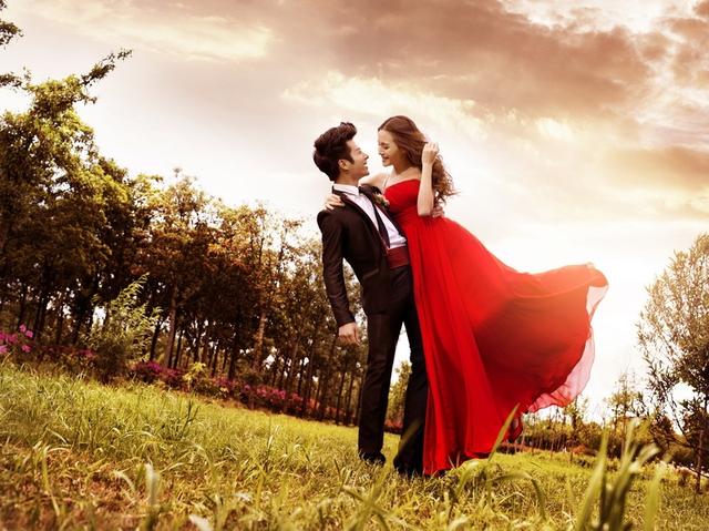 回忆各个时期的【婚宴】联想到的……	，感动的让人落泪！