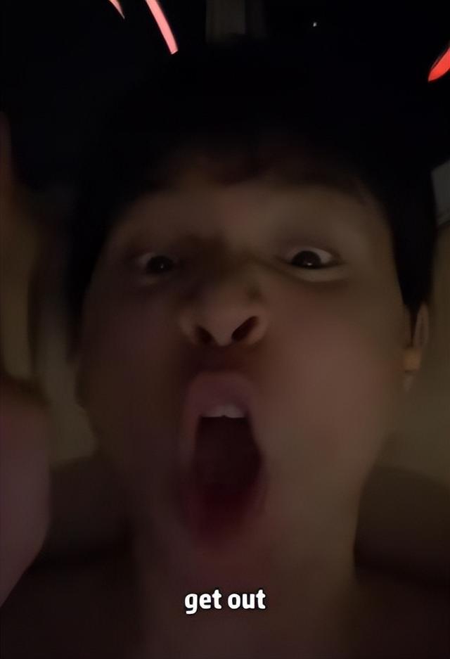 踢到铁板！印度高种姓游上海，觉得自己很厉害，其实啥也不是