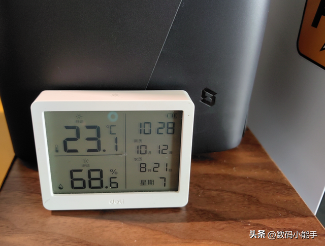 极空间Z425首发评测：顶级配置，性能炸裂，面向未来的AI NAS旗舰