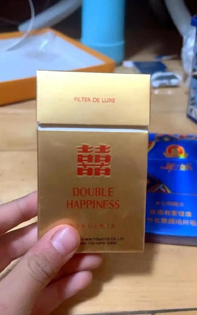 亲民烟价终于回潮啦	，市场回归更显理性，百姓再不为烟发愁啦！