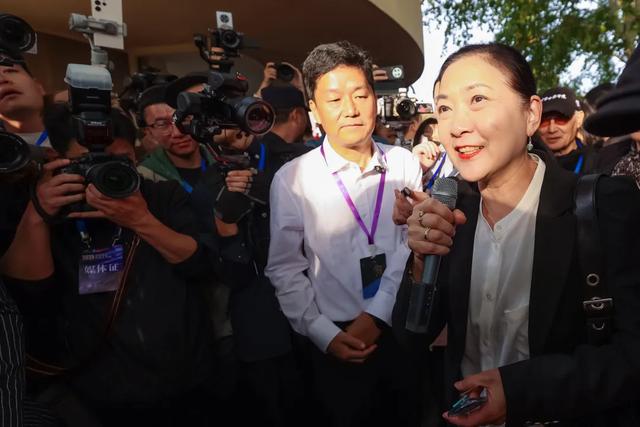 我能想到最浪漫的事，在这里发生……