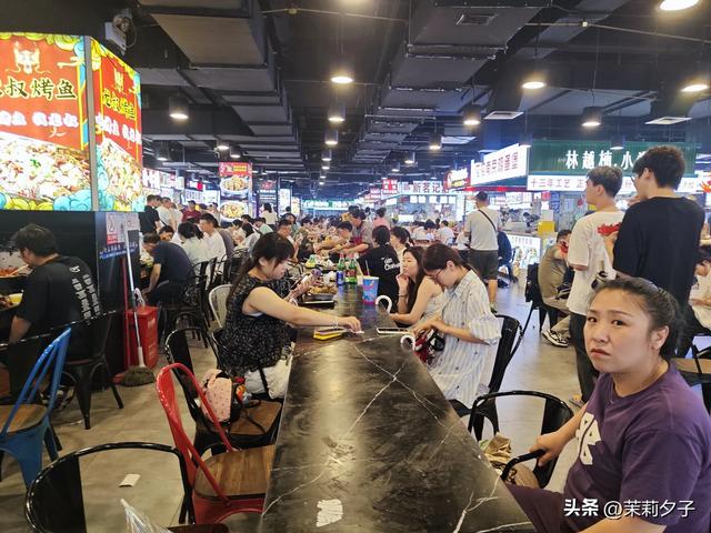 杭州旅游攻略看展逛博物馆老街菜市场换个城市走走停停文艺风