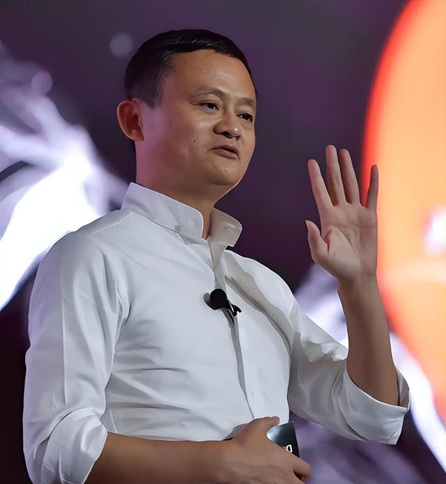 马化腾没想到，和马云“较量”了十多年，如今竟还是被他捷足先登