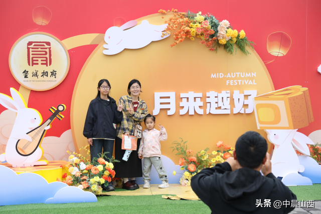 为什么游客都抢着来皇城相府？吃喝玩乐皆享其乐