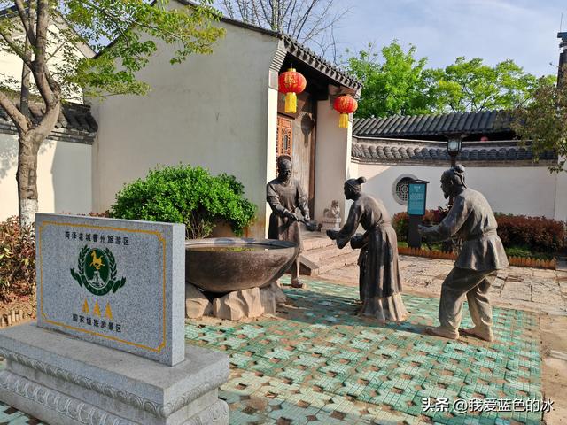 闲逛菏泽市老城曹州。这里的慎思园成了婚纱照的网红天堂了