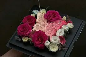 22个抖音很火的句子｜熬都熬过来了，我就不回头了。图片