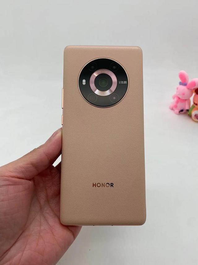 nova 14党：自拍王者！荣耀400 Pro：性能灭霸？