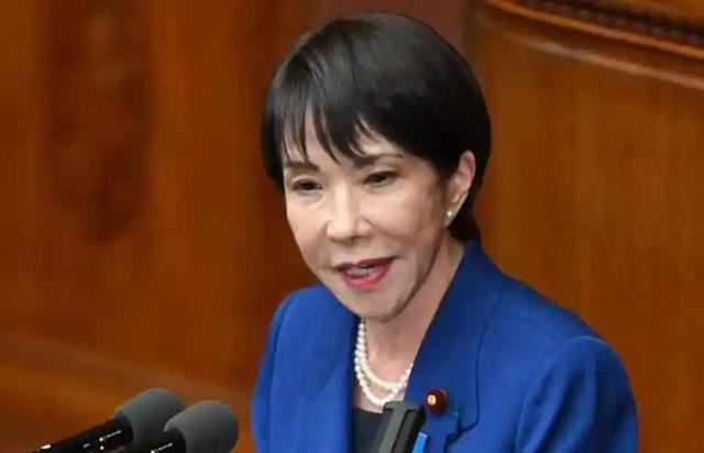 中方舰艇编队刚进钓鱼岛，日本就抗议，不到24小时，美军也多嘴