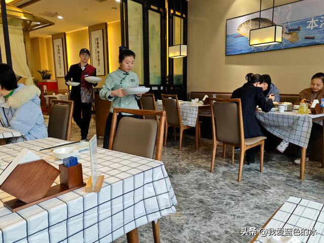 一早乘车到南通吃午饭，这两道菜非常棒，值得跑一趟