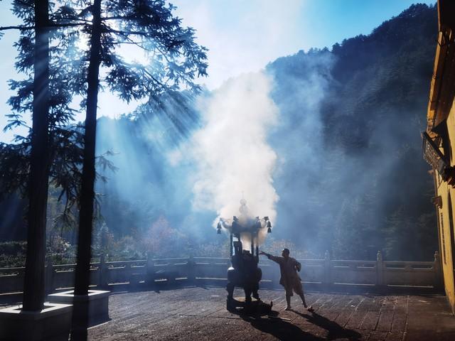 上个月去了趟广东珠海，我实话实说：当地人的素质让我眼界大开～