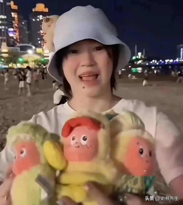 热搜第一！全红婵练瘦了，分享健身日合照，满脸大汗衣服都湿透了