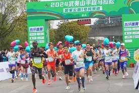 共赴春光之旅！福建这两场半程马拉松赛事双双落幕图片