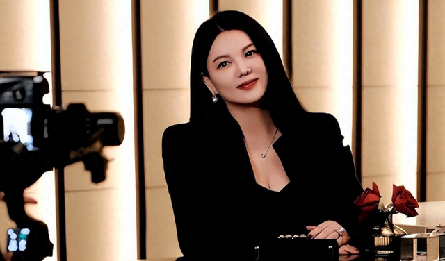 全网封禁仅7天，李湘"私生活"被扒	，原来她从不像表面那么简单