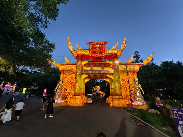 穿越仙妖界：夜游长春西游乐园，找回童年的筋斗云