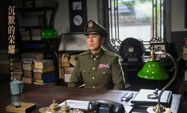 同为《沉默的荣耀》主角，吴石和朱枫的墓前大相径庭、相差悬殊
