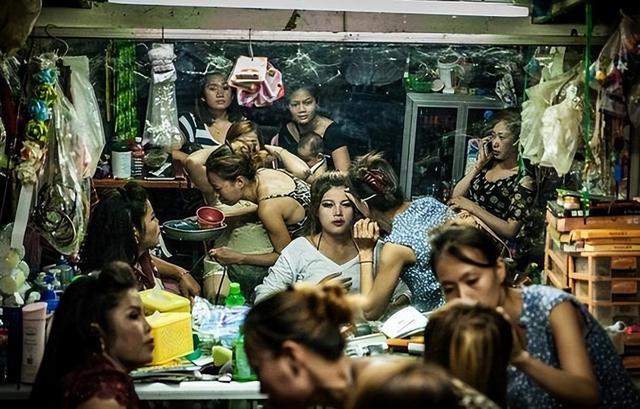 比缅北更恐怖！曾经的旅游胜地，如今黄赌毒俱全，性交易随处可见