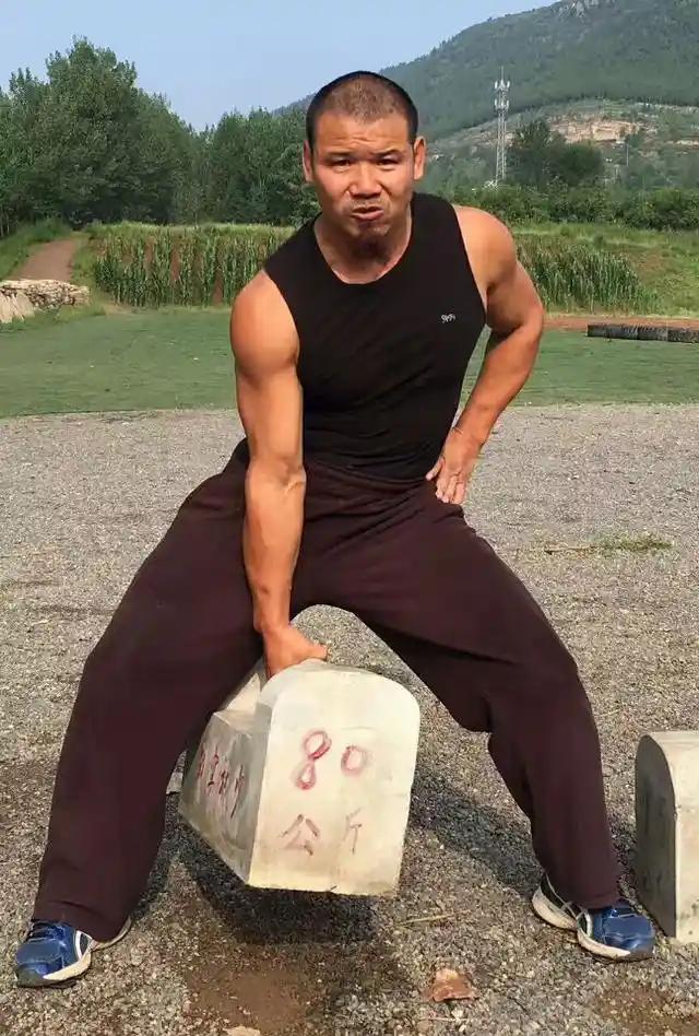 释永信武功到底有多高？打得过李连杰吗？看看这4人的功夫便知晓
