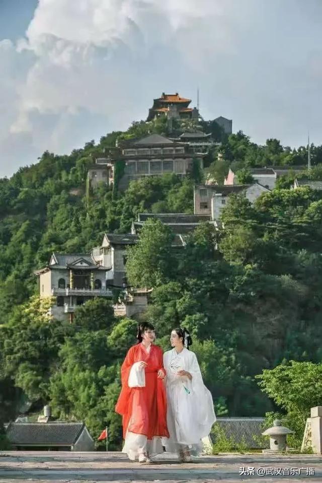 来黄陂，用脚步丈量山的高度