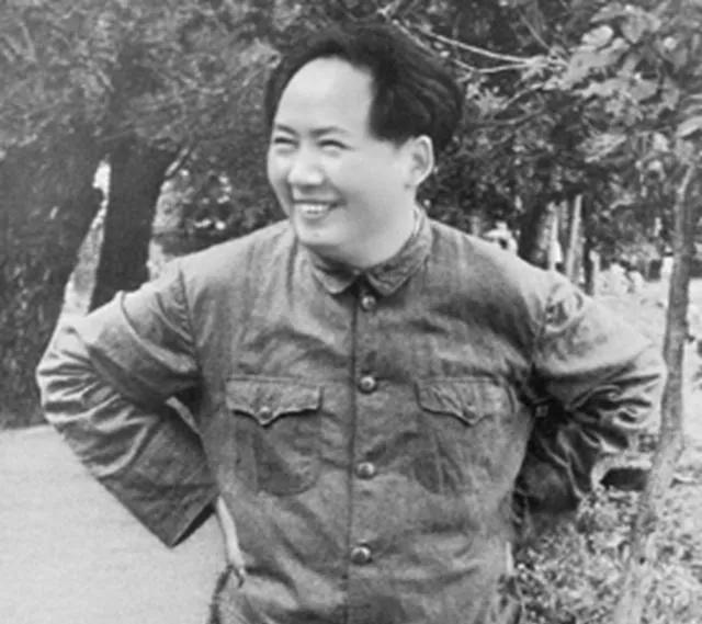 1942年，14岁李鹏遇见毛泽东，说了一句话让主席惊讶：要重点培养