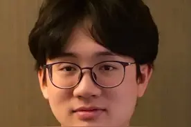 天才少年留美任职，曾言“美国绿卡算什么”，科研成果震惊世界图片