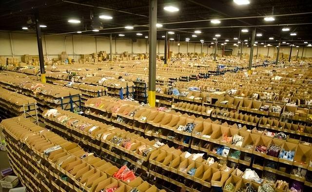 俄罗斯说卡就卡，美国说停就停，中国的外贸生意	，咋就这么难做？