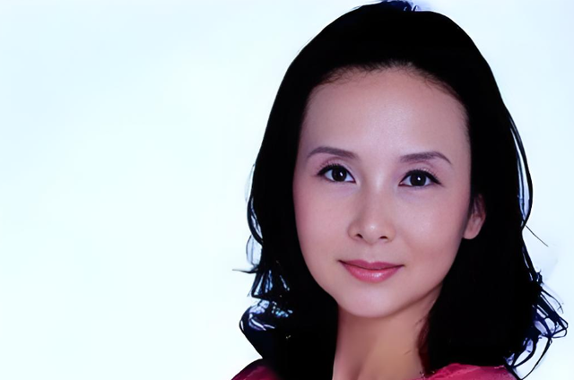 她一生只拍一部戏，却让人为她痴迷几十年，如今65岁却仍如少女