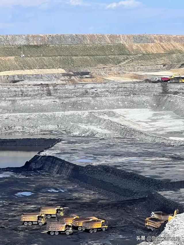 低调的财富绿洲：解锁鄂尔多斯的秘境之旅