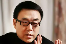 有一种“反噬”叫郎昆，早年背叛婚姻、抛弃情人，如今风水轮流转图片