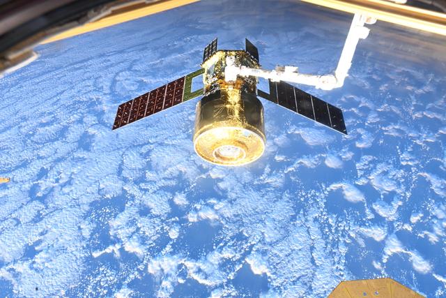 日本大运力货运飞船首飞补给空间站，深空版将承担月球货运任务