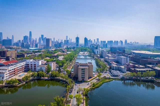 一个重庆人从天津旅游回来，实话实说，都是直辖市差别还是有点大