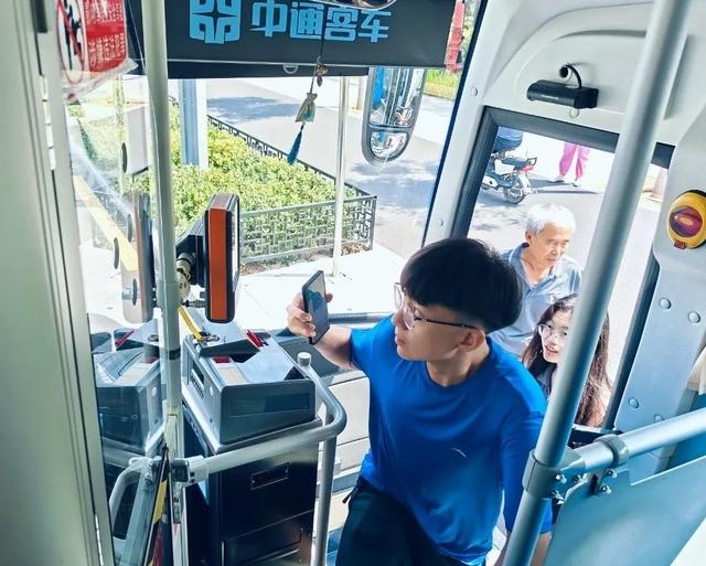“景点直通车”来啦｜太原公交：带您饱览汾河风光探秘山西博物院