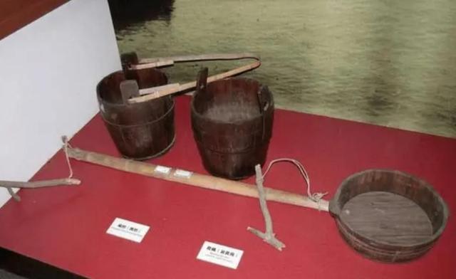 故宫没有1个厕所，上万人该如何方便？看完才知道古人真聪明！