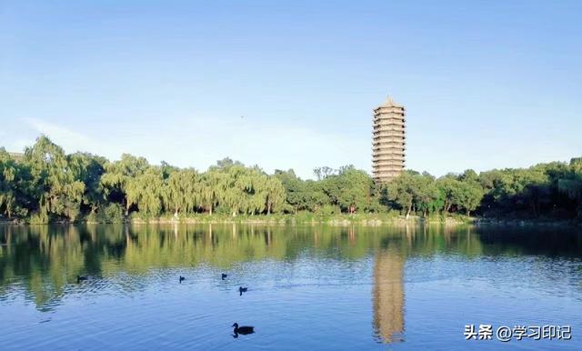 英国评出的中国大学30强！哈工大位列第10，东南大学排名23