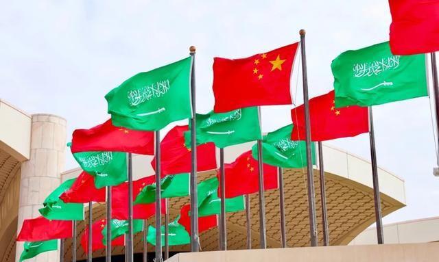 中东国家都意识到了	，就算中国高端武器再多，也没办法保护他们！