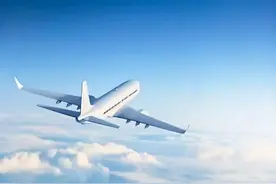 原来这些东西都可以带上飞机？空姐道出实情，乘客：白扔了这么多图片