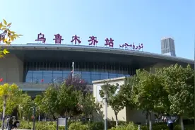 3分钟“换电” 乌鲁木齐市将新增70辆换电出租车图片