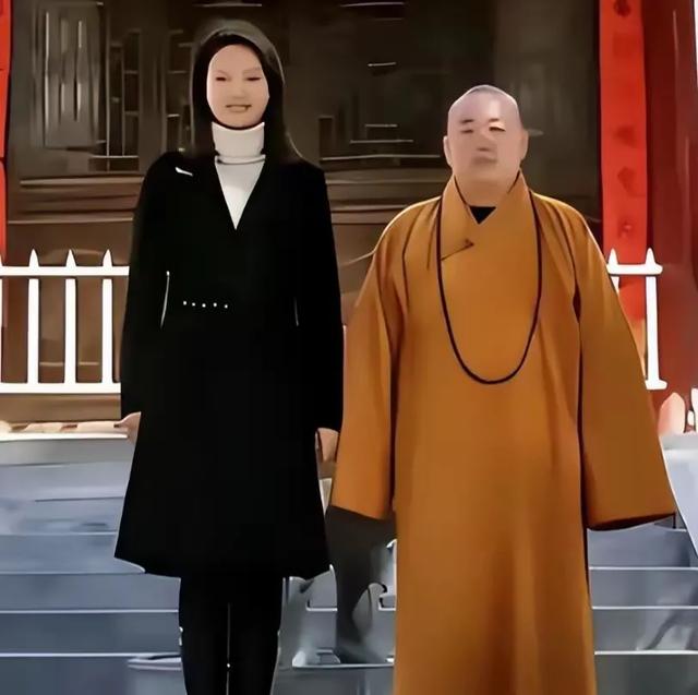 拔萝卜带泥！释永信被抓六天后，释小龙父亲出事，过往黑史全被扒