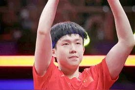 杭州亚运会“四金王”王楚钦：将痛苦当做成长，成名路上坎坷多图片