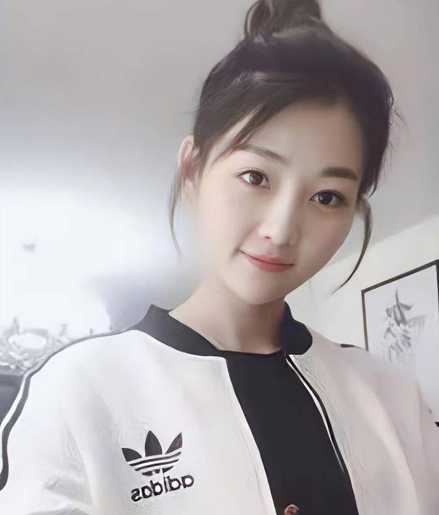 5年前，那个“卖身救父”，谁给40万就嫁谁的女孩，如今怎样了？