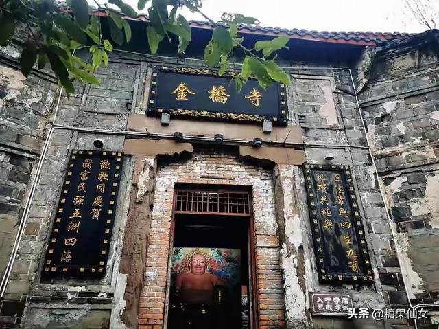 标题:成都1.5h神仙秘境!3处免费桃源,人少景绝还出片