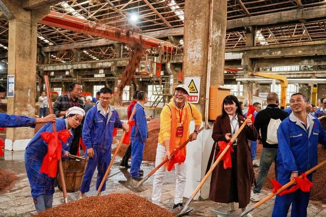 2025丹泉洞藏封坛文化节礼成：沉浸洞藏之旅，共鉴千年酒礼